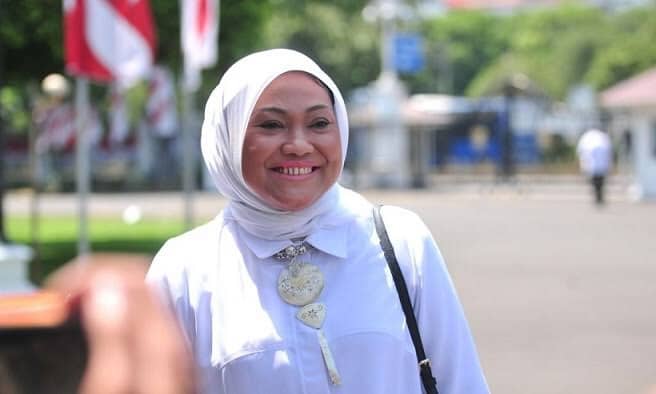 Ida Fauziyah
