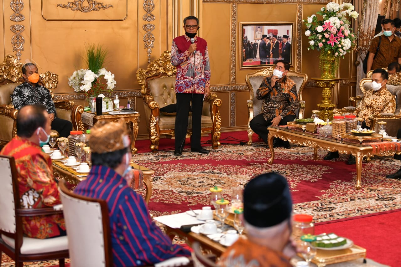 PHOTO-2020-07-06-12-06-06 5