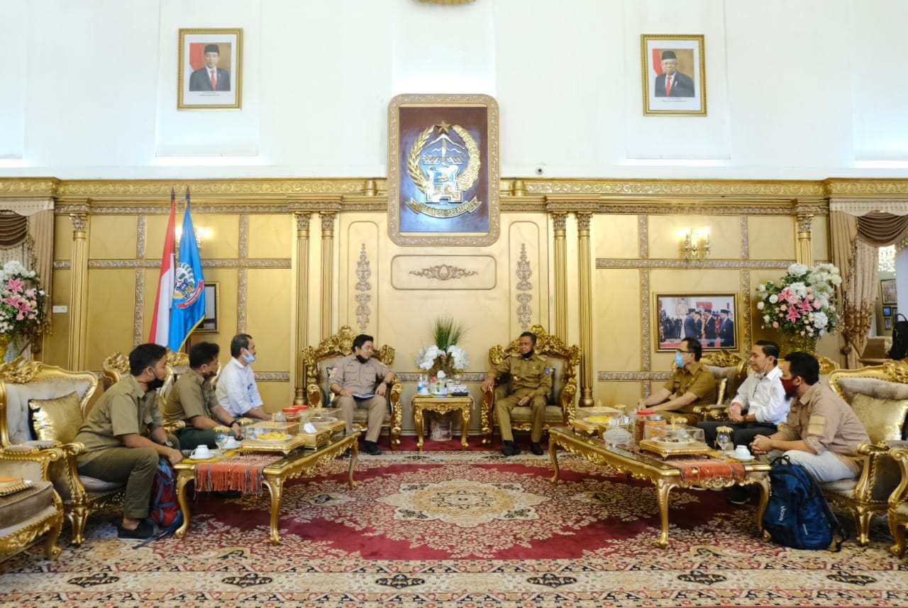 PHOTO-2020-08-04-09-00-58